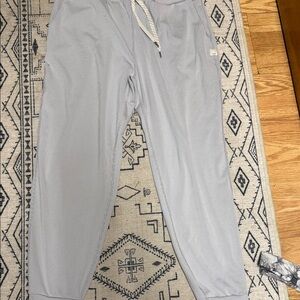 Vuori Gray Ribbed Joggers